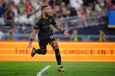 los angeles fc kit